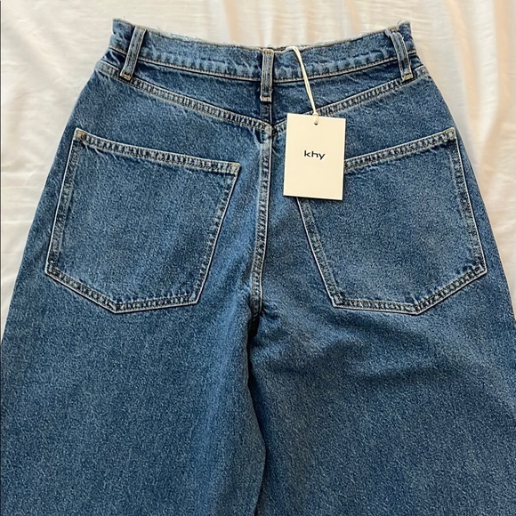 High Rise Blue Jeans - Picture 3 of 4